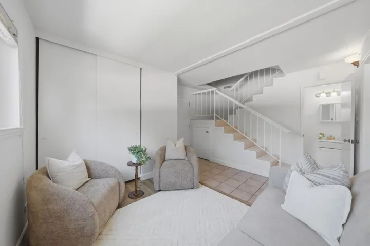 701 N Rengstorff Avenue 6, Mountain View, California 94043