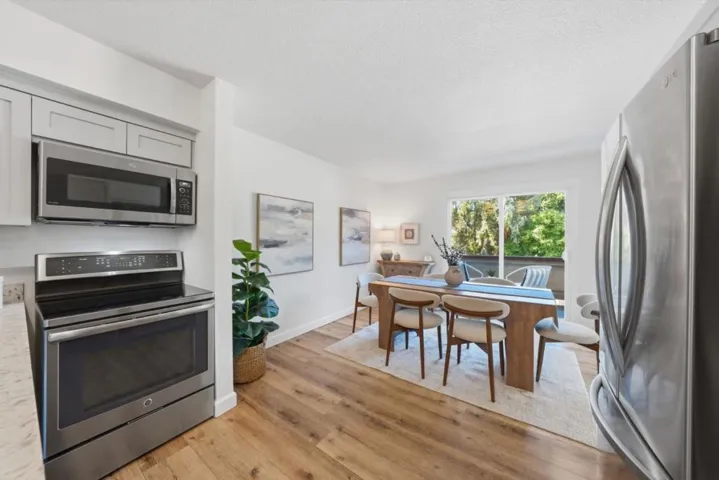 701 N Rengstorff Avenue 6, Mountain View, California 94043