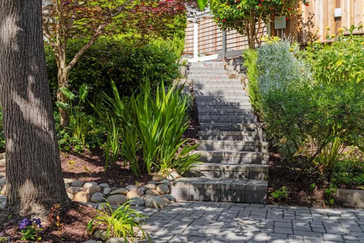233 Wixon Avenue, Aptos, California 95003