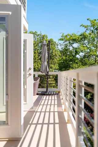 233 Wixon Avenue, Aptos, California 95003