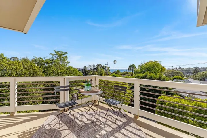 233 Wixon Avenue, Aptos, California 95003