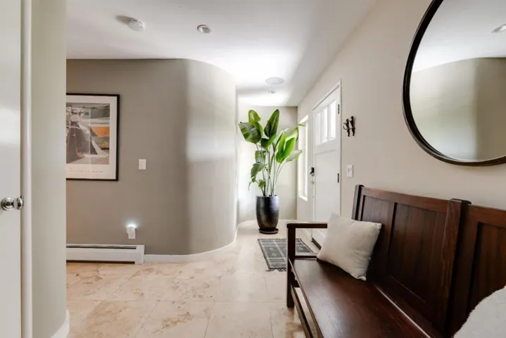 233 Wixon Avenue, Aptos, California 95003