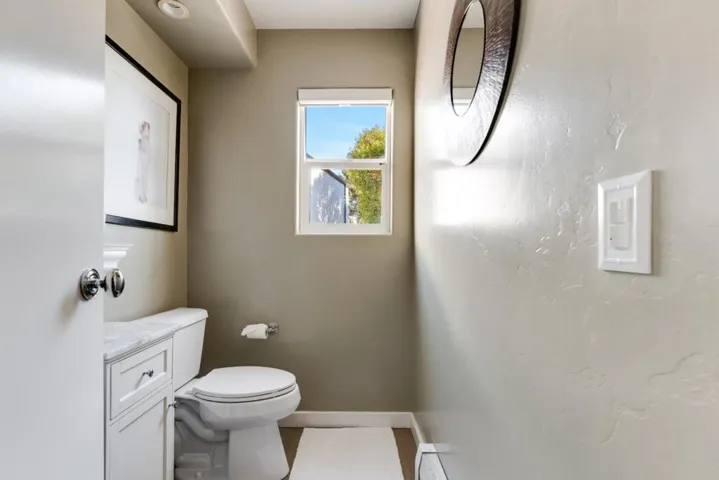 233 Wixon Avenue, Aptos, California 95003