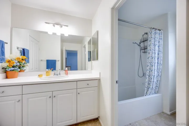 310 Falabella Ln, Fallbrook, California 92028