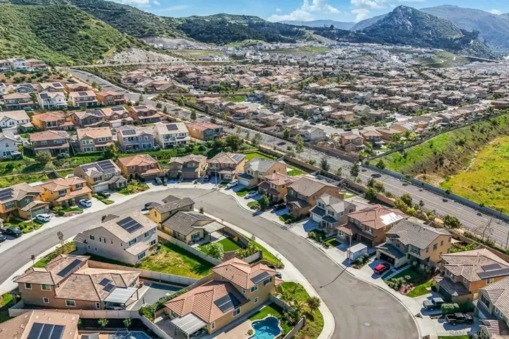 310 Falabella Ln, Fallbrook, California 92028