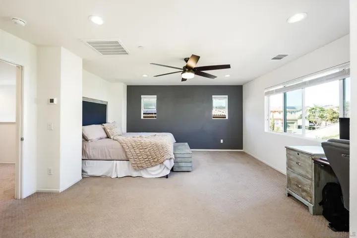 310 Falabella Ln, Fallbrook, California 92028