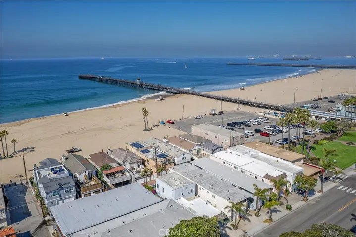 1003 Seal, Seal Beach, California 90740