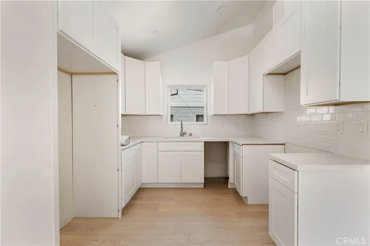 1003 Seal, Seal Beach, California 90740