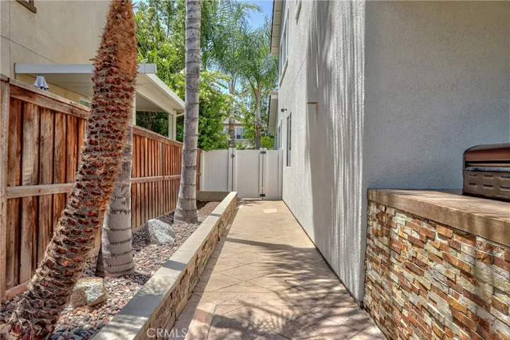 East Side Yard