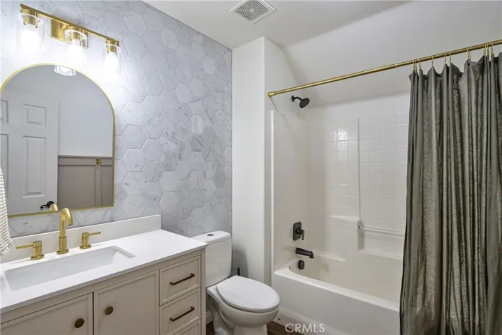 Downstairs Bathroom