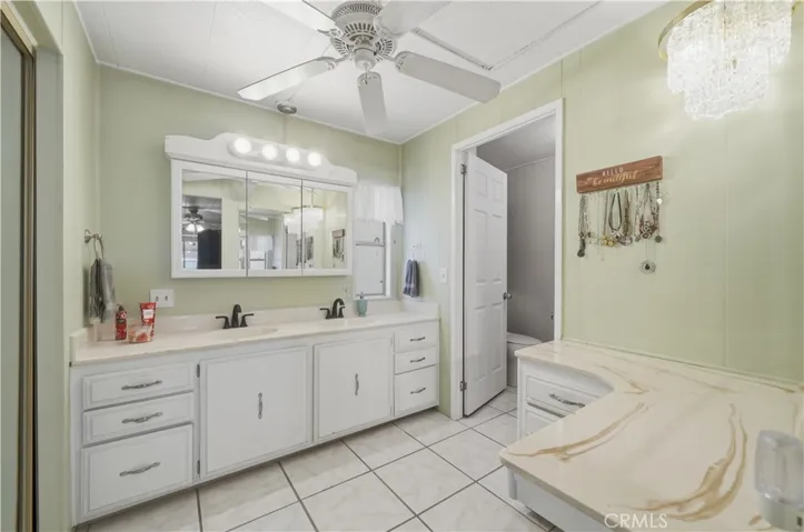 1219 E Barham, San Marcos, California 92078