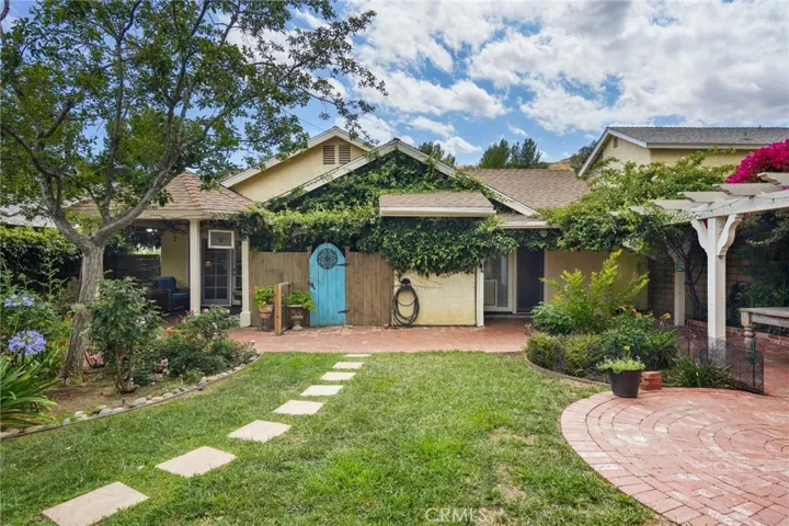 32146 Green Hill Drive, Castaic, California 91384