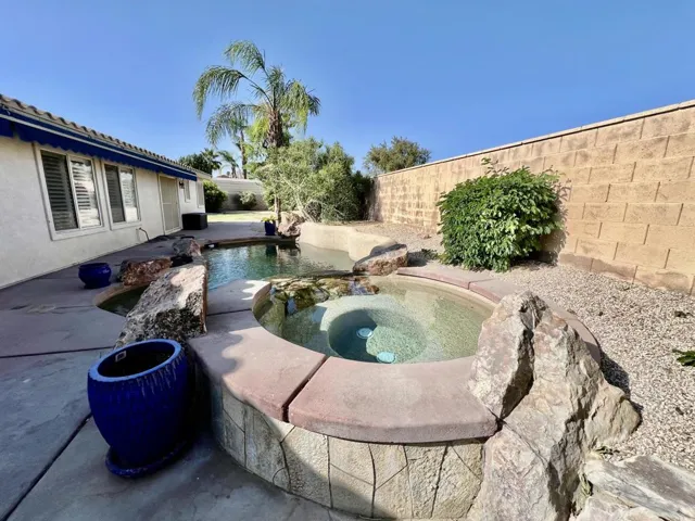 Backyard Pool-Spa