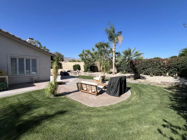 Sideyard BBQ AREA