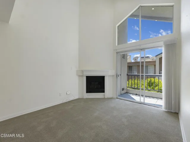 5535 Canoga Ave #320, Woodland Hills -Hs