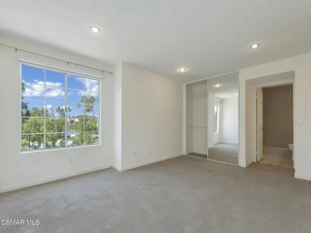 5535 Canoga Ave #320, Woodland Hills -Hs