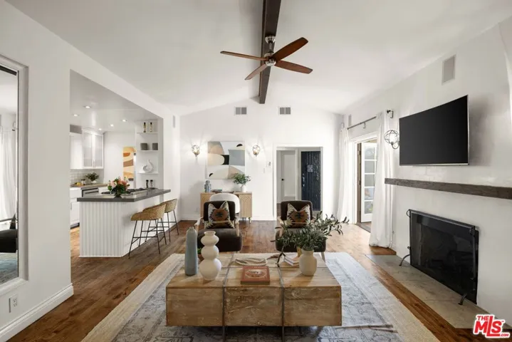 7416 Rosewood Avenue, Los Angeles, California 90036