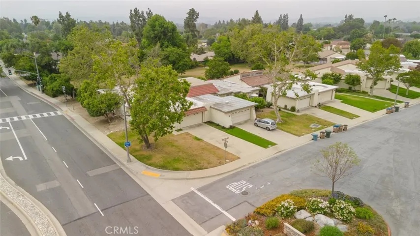 410 Champlain Drive, Claremont, California 91711