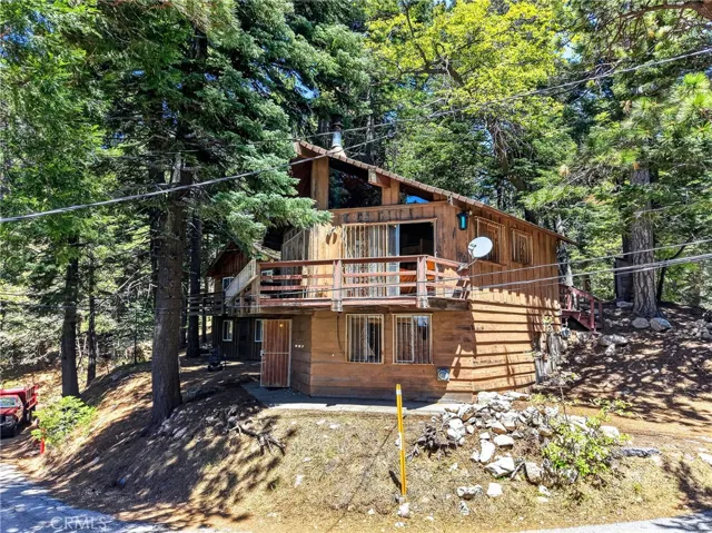 858 Poe Court, Lake Arrowhead, California 92352
