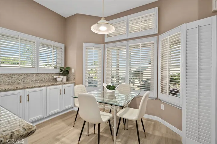 breakfast nook