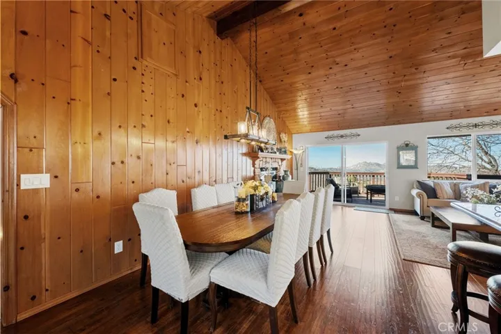 1430 Sequoia, Lake Arrowhead, California 92352
