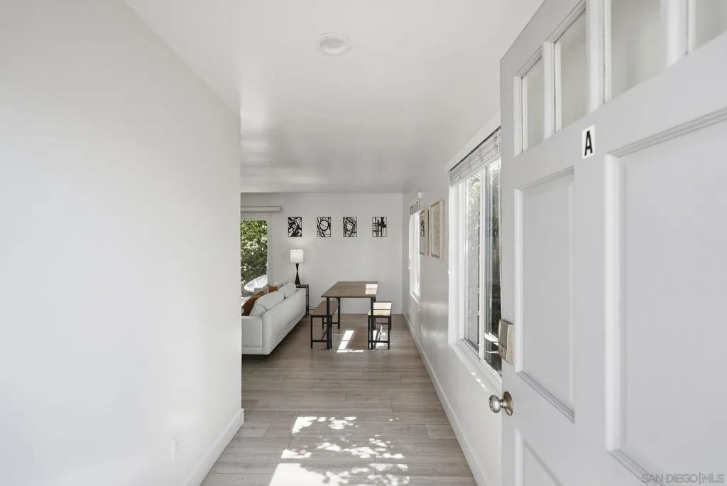 521 Arenas, La Jolla, California 92037 — photo 5