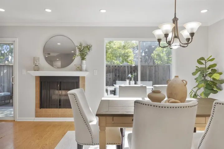 1105 Sprague Lane, Foster City, California 94404