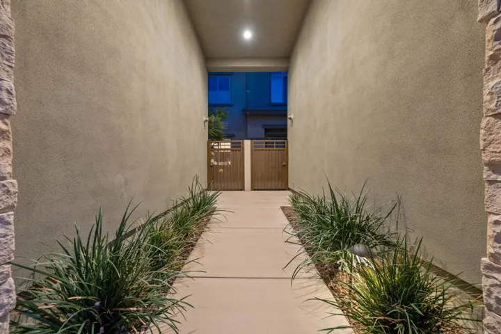 Entry to front door