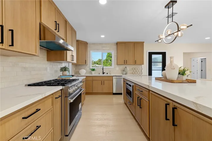 1019 N Cambria Place, Anaheim, California 92801
