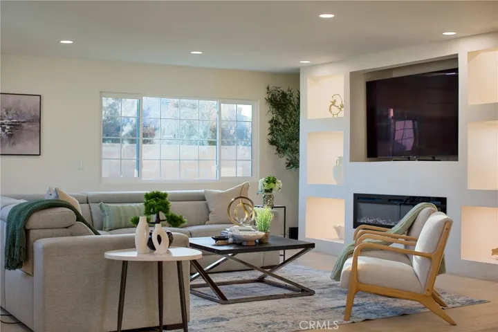 1019 N Cambria Place, Anaheim, California 92801