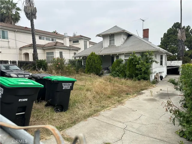 325 Mooney, Monterey Park, California 91755