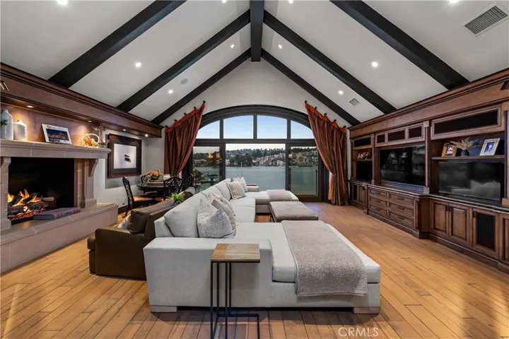 22791 Tindaya, Mission Viejo, California 92692