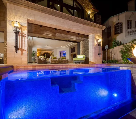 22791 Tindaya, Mission Viejo, California 92692