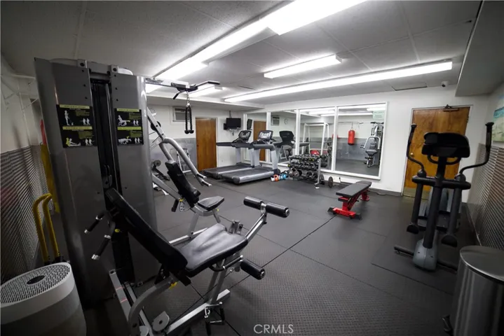 6050 Canterbury Drive F108, Culver City, California 90230