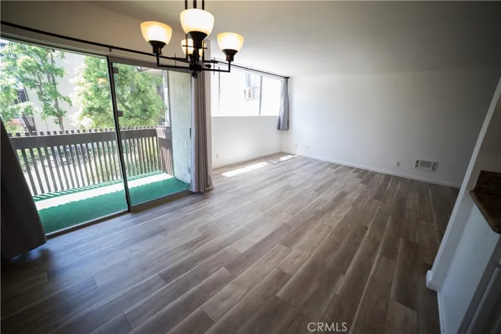 6050 Canterbury Drive F108, Culver City, California 90230