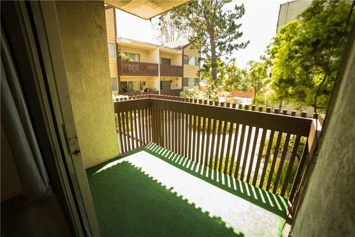 6050 Canterbury Drive F108, Culver City, California 90230