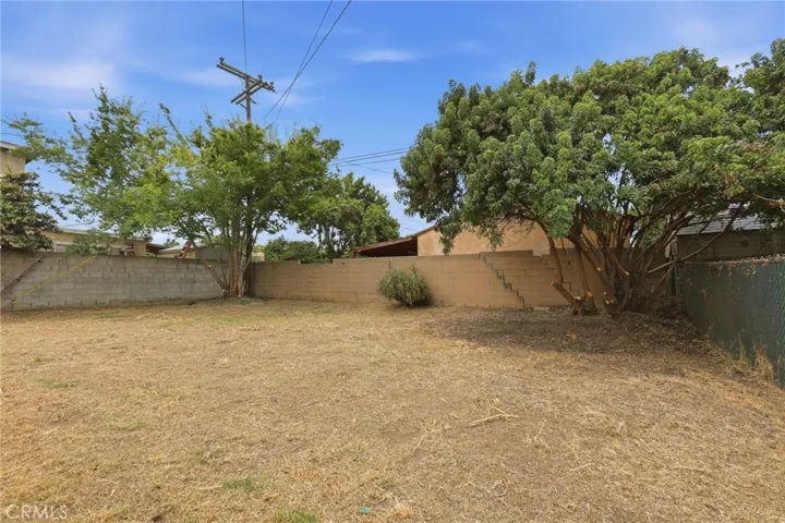 711 N Kalsman, Compton, California 90220