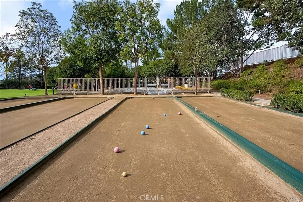 Bocce Ball