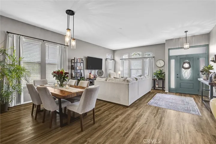Wood-like Flooring throughout