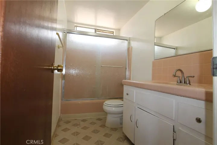 Bathroom #2