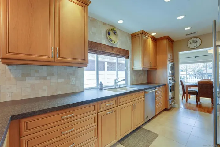 8139 Paseo Del Ocaso, La Jolla, California 92037