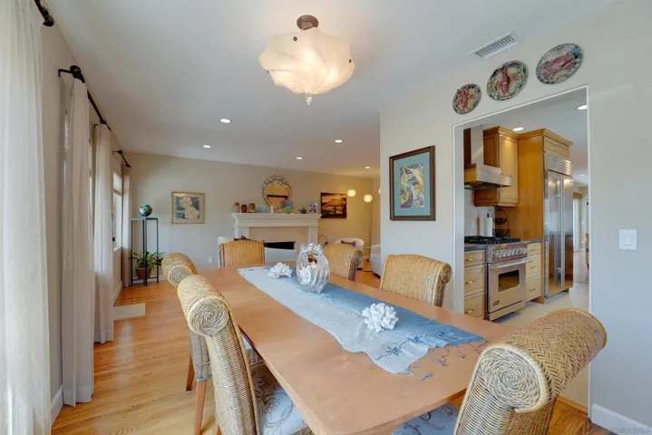 8139 Paseo Del Ocaso, La Jolla, California 92037