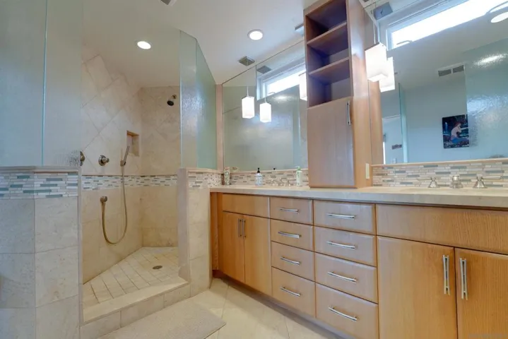 8139 Paseo Del Ocaso, La Jolla, California 92037