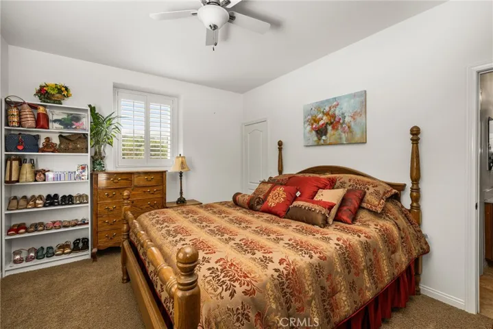 Upstairs Corner Bedroom facing Frontyard.