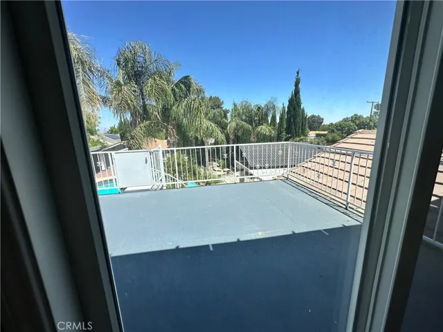 Observation deck off of bonus room