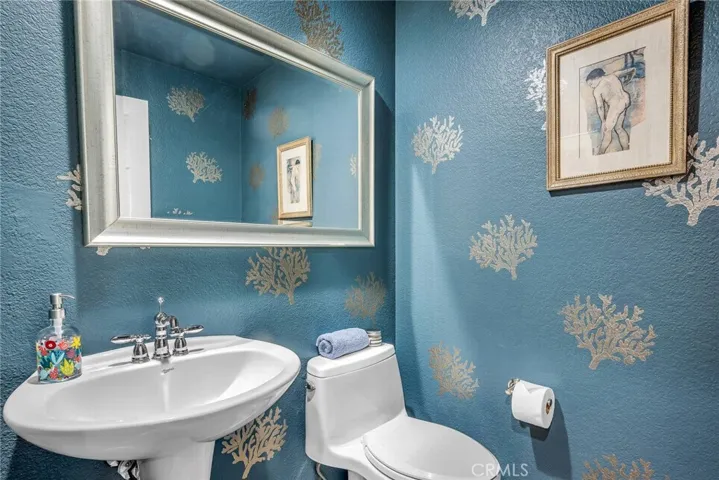 154 Via Katrina, Newbury Park, California 91320