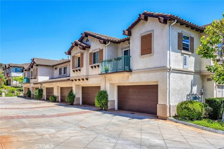 154 Via Katrina, Newbury Park, California 91320