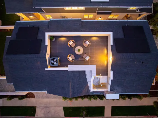 305 J Avenue, Coronado, California 92118