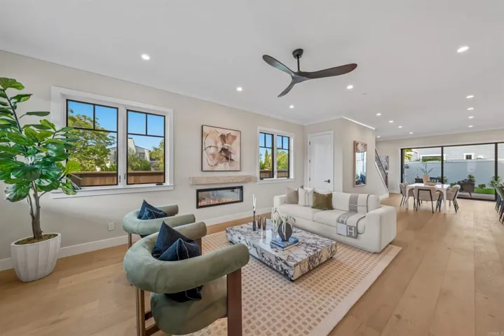 305 J Avenue, Coronado, California 92118