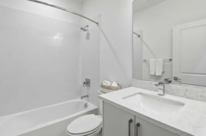 1107 Juana Court, Palo Alto, California 94303